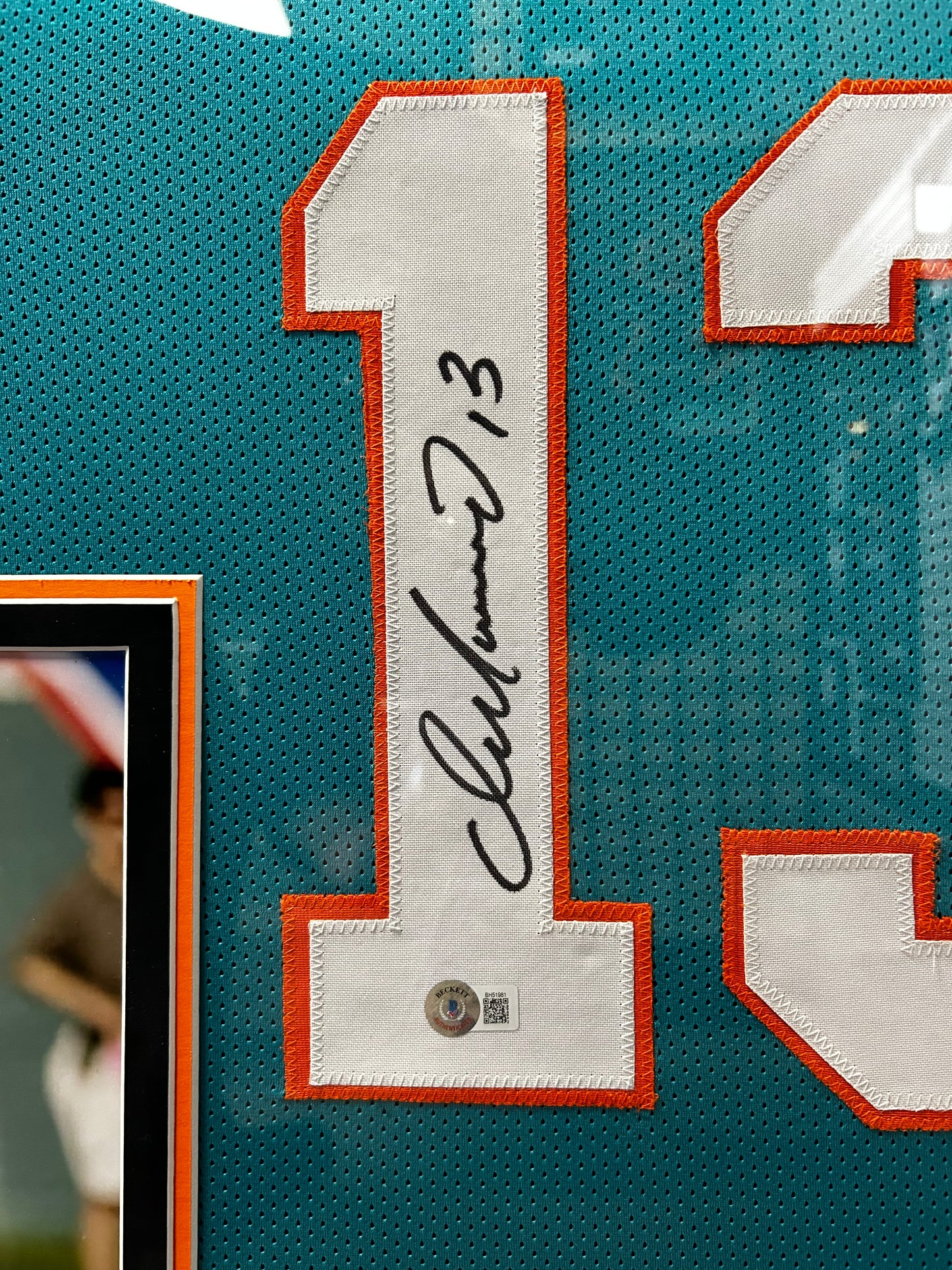 Dan Marino  Signed Jersey FSJ